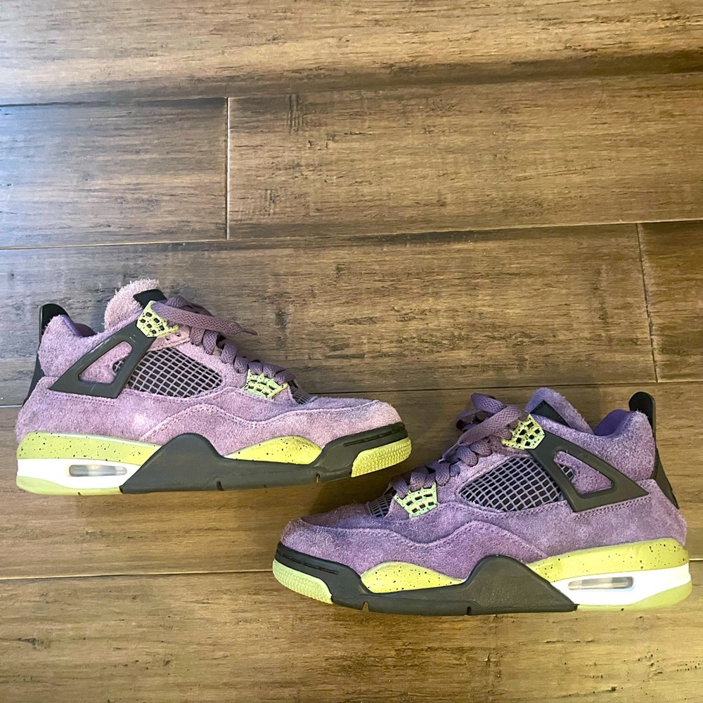 Jordan 4 Retro Canyon Purple (Women’s) Size 9